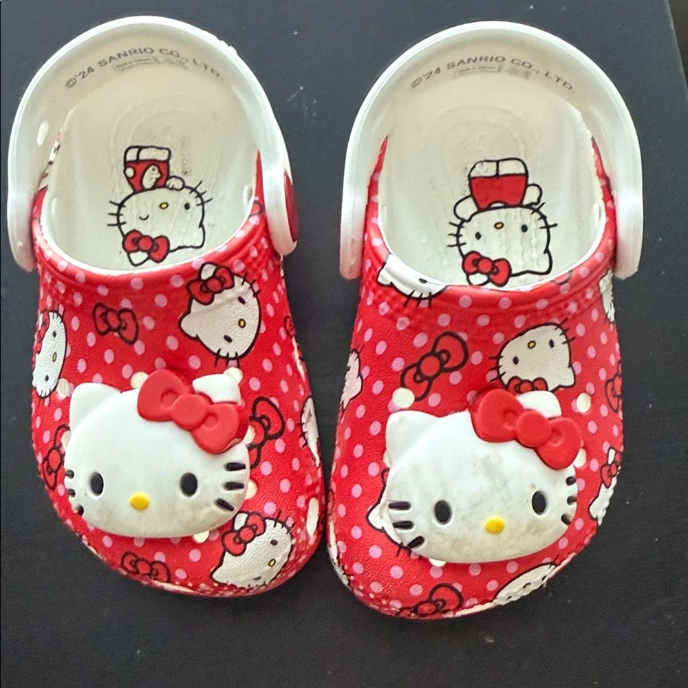 Hello Kitty Pink Kids crocks size 5 kids